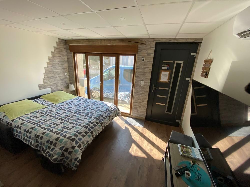 Vente Maison studio avec grange Étroussat