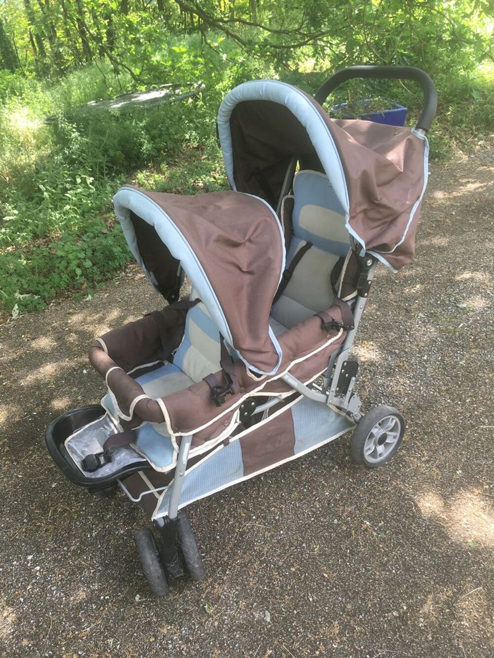 Poussette double / jumeaux / RAYLCO
Bon &eacute;tat Puériculture