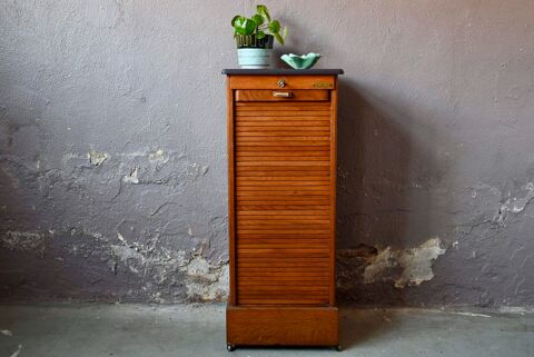 Meuble � rideau mobilier administration  roulettes �tag�res 420 Wintzenheim (68)