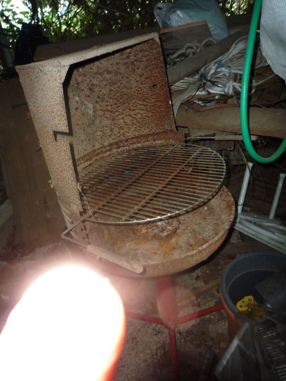 BARBECUE SUR PIED Jardin