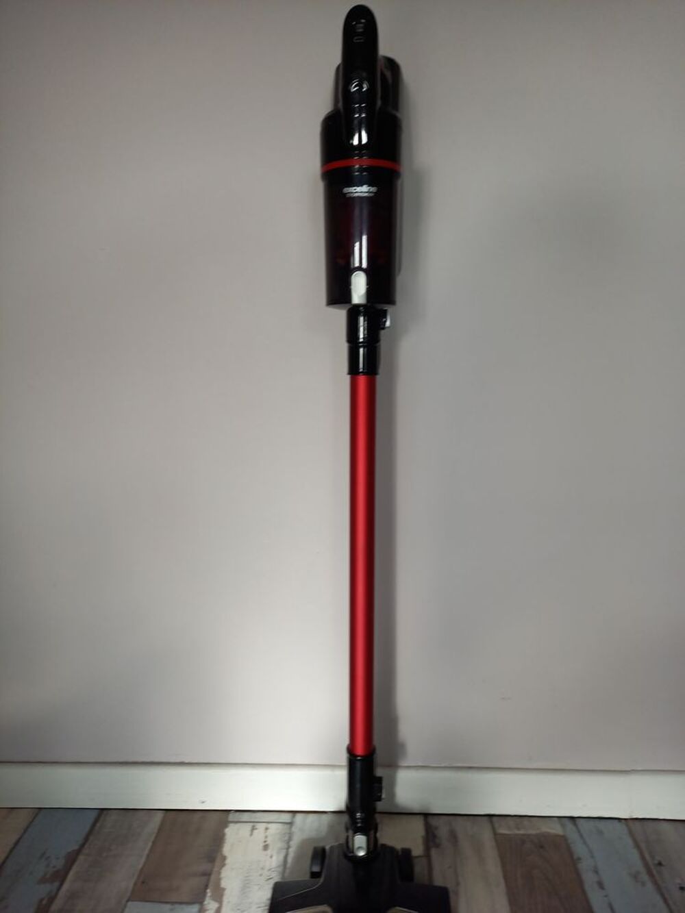 ASPIRATEUR SANS FIL Electroménager