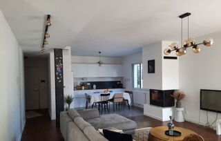  Appartement � louer 4 pi�ces 118 m�