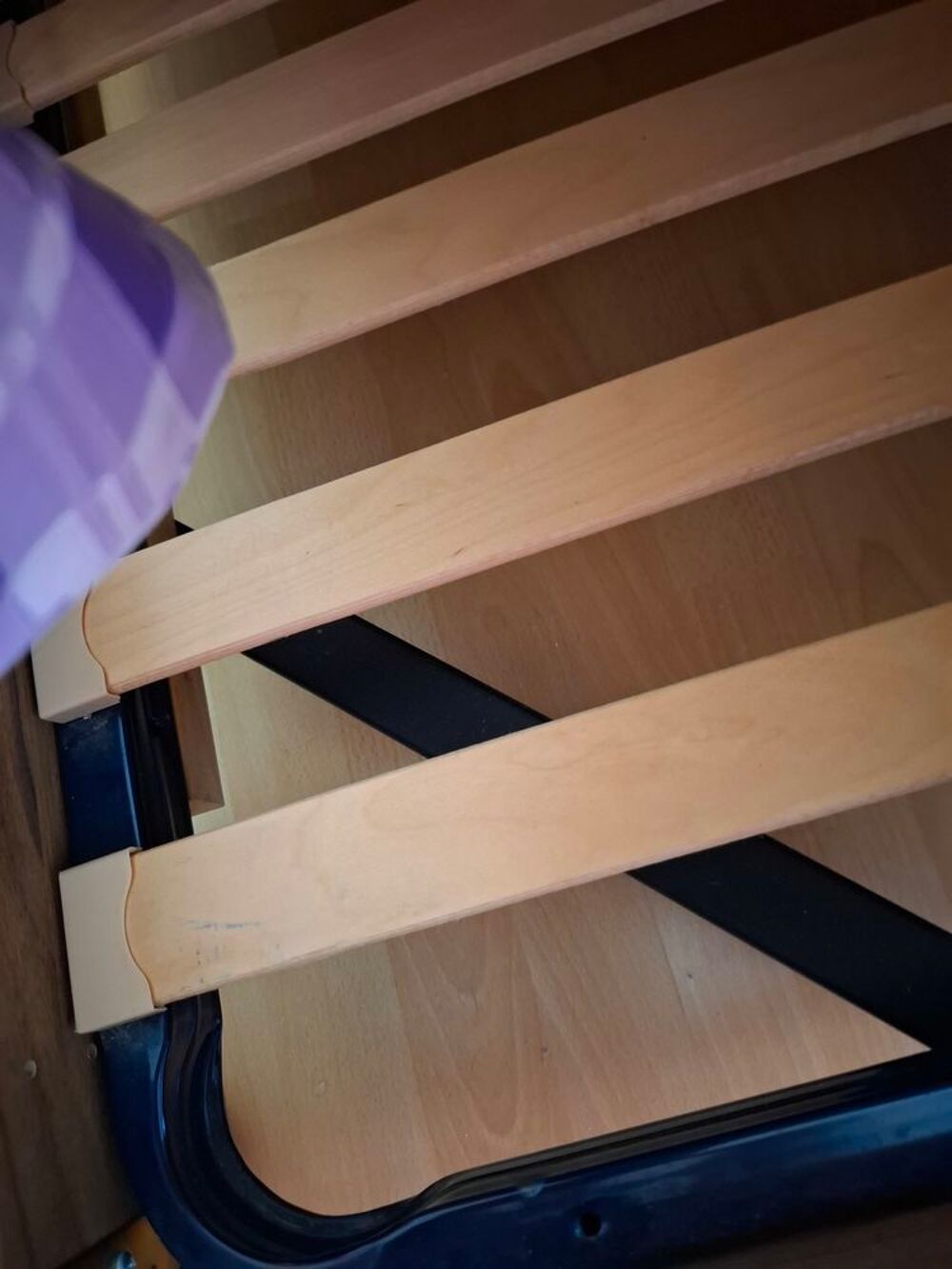 LIT 2 PERSONNES AVEC MATELAS Meubles