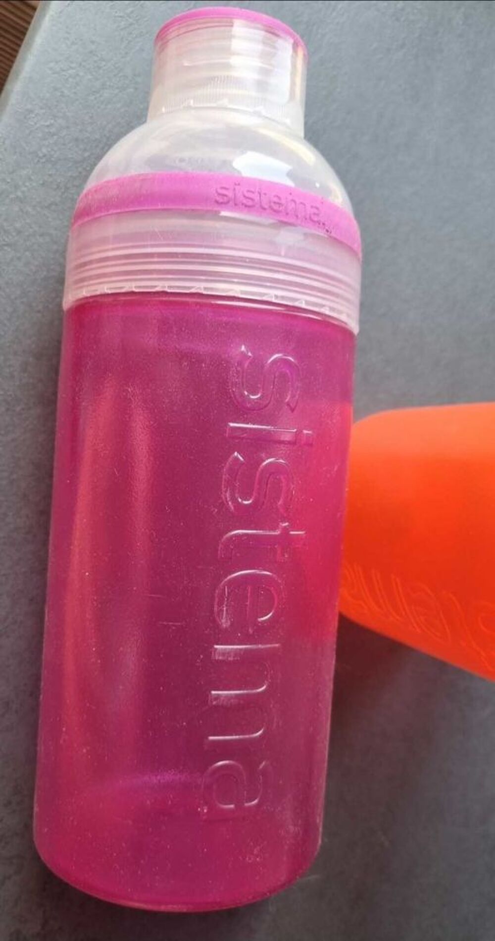 Lot de 2 bouteilles neuves Sistema 580 ml Sports