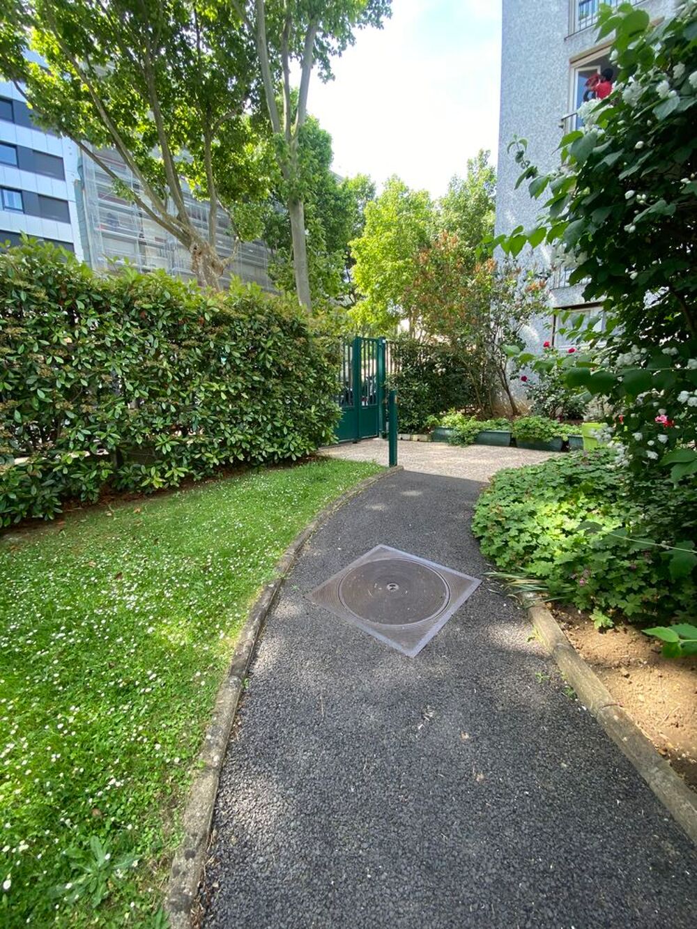 Location Appartement APPARTEMENT CAVE ET BOX Issy-les-moulineaux