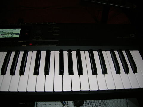 clavier korg i3 200 Tourouzelle (11)