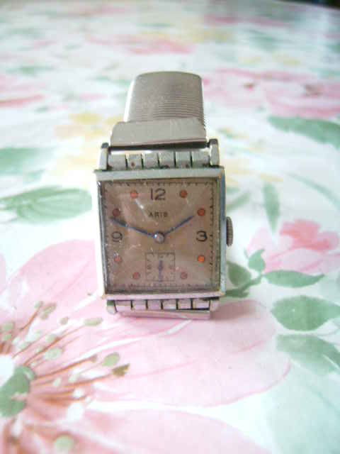 Montre de la marque ARIS 245 Wolxheim (67)