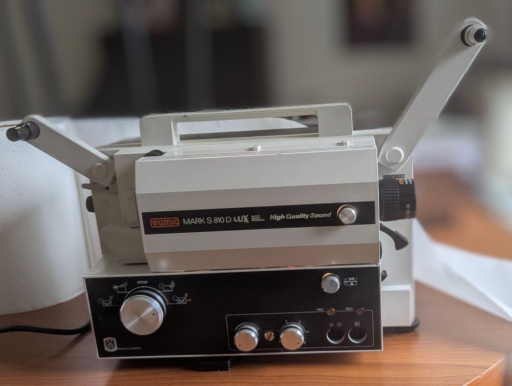 EUMIG-Cin&eacute;ma Sonore 8mm &amp; Super8-avec Caisson et accessoires Photos/Video/TV