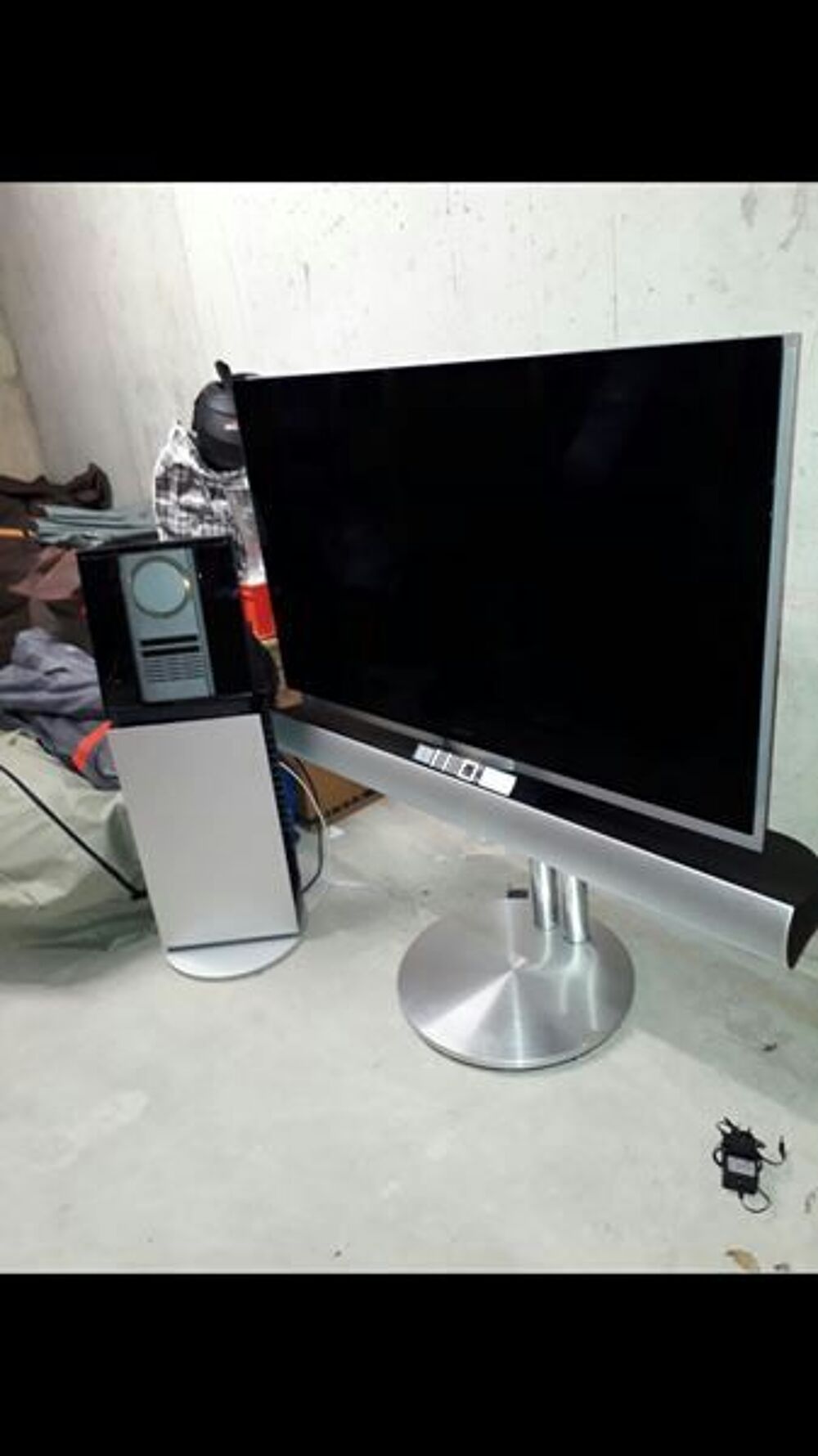 TV, Bang &amp; Olufsen BeoVision 7-40 Photos/Video/TV