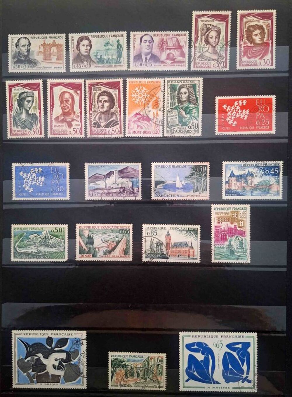 S&eacute;rie de timbres de collection de France D 