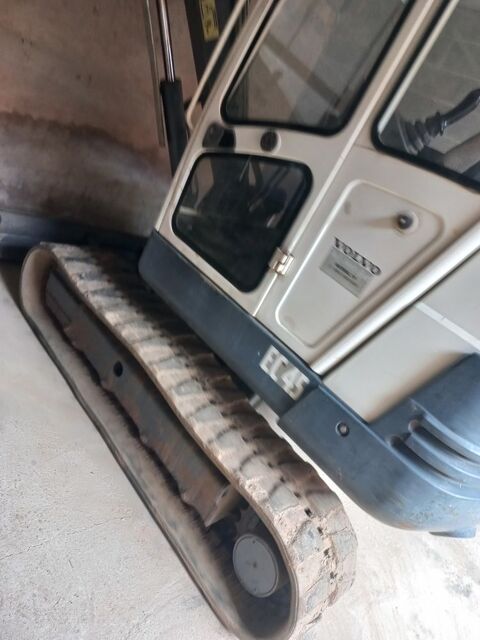 Mini pelle volvo ec45 4t5 2001 . 6000 heures  20000 Laubach (67)