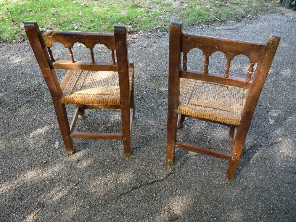 Chaise ancienne rustique hispanique Meubles