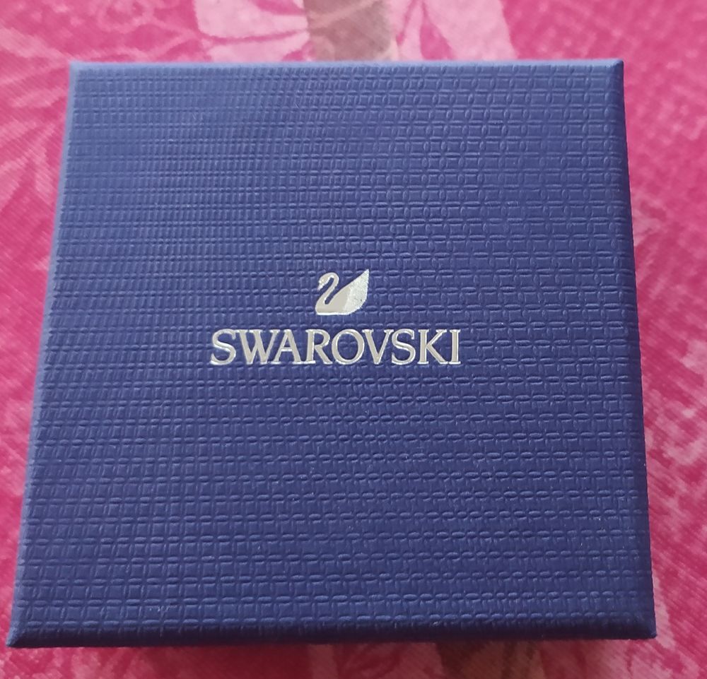 Boucles d'oreilles Swarovski Bijoux et montres