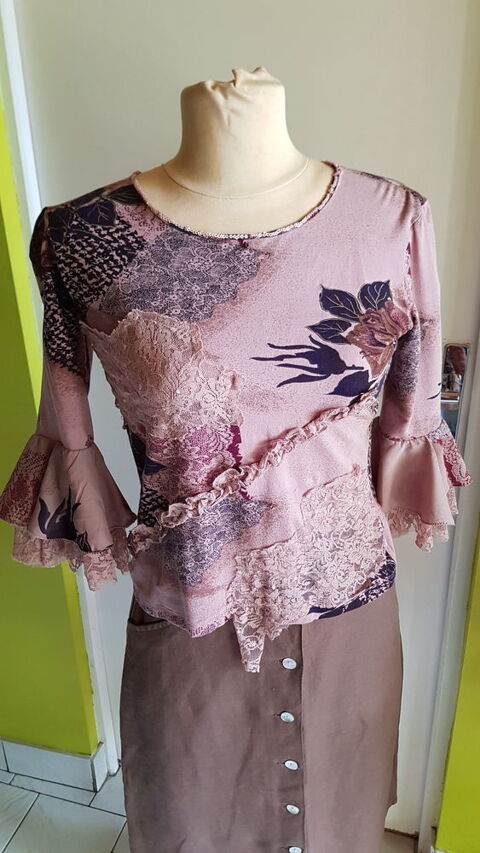 Tee shirt imprim avec dentelle Ren Derhy (38/40) 10 Saint-Martin-le-Beau (37)