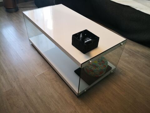 Table basse blanche/ verre 50 Chelles (77)