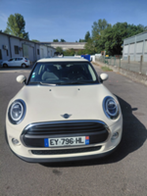 One Hatch 3 Portes 102 ch 2018 occasion 31000 Toulouse