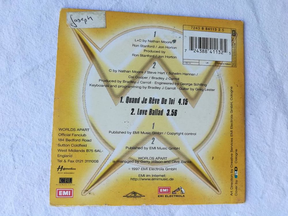 CD des Worlds Apart CD et vinyles