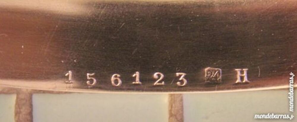 Plat m&eacute;tal argent 30 x 19 cm Cuisine