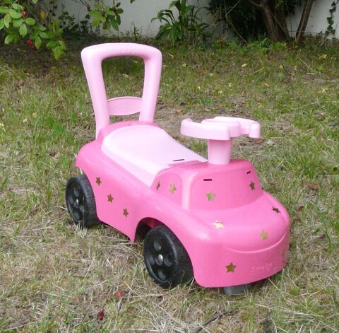 trotteur Smoby de couleur rose 5 Caen (14)