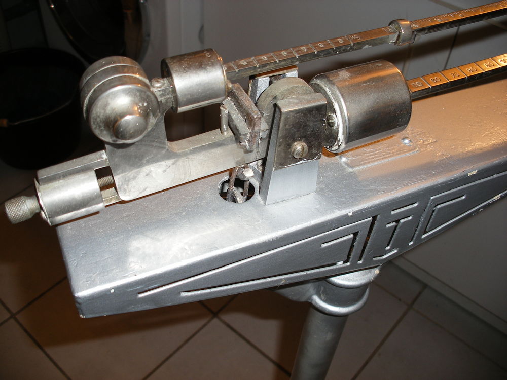  p&egrave;se personne de pharmecie TRAYOU vintage Electroménager