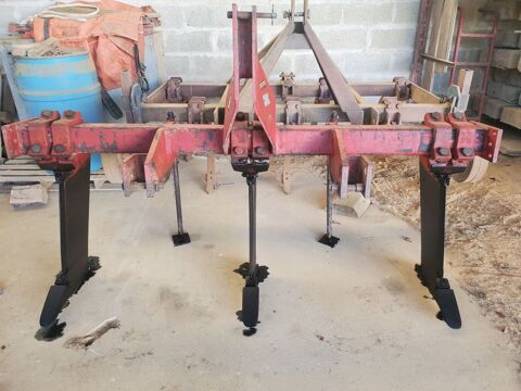 d&eacute;compacteur 3 corps et chisel ( au choix) 2500 40290 Habas