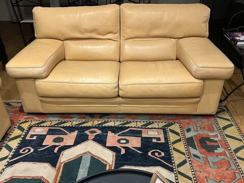 Canap� cuir 2 places 500 Saint-Girons (09)