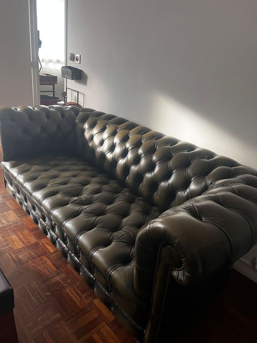 Canape chesterfield Meubles