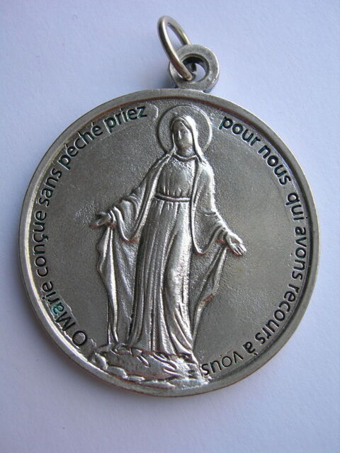 Médaille Lourdes 10 Clarensac (30)