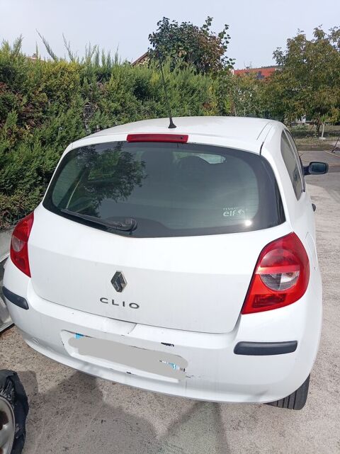 Renault clio iii Clio 1.5 dCi 70 eco2 Dynamique