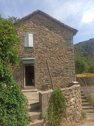 Location Maison maison dans un hameau calme en lozère Pied-de-borne
