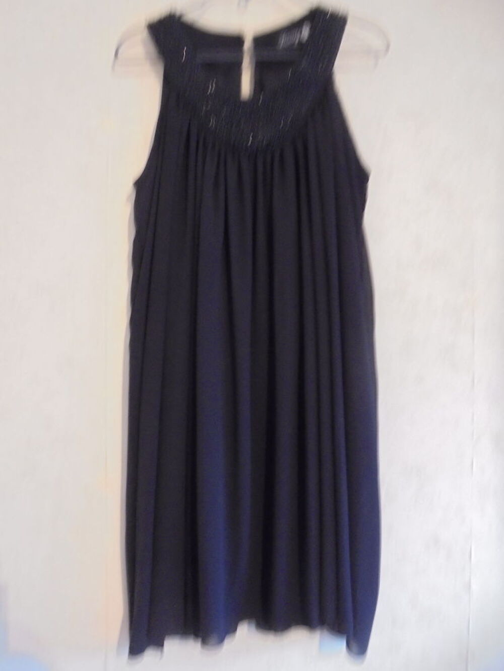 Robe chic et perles (22) Vêtements