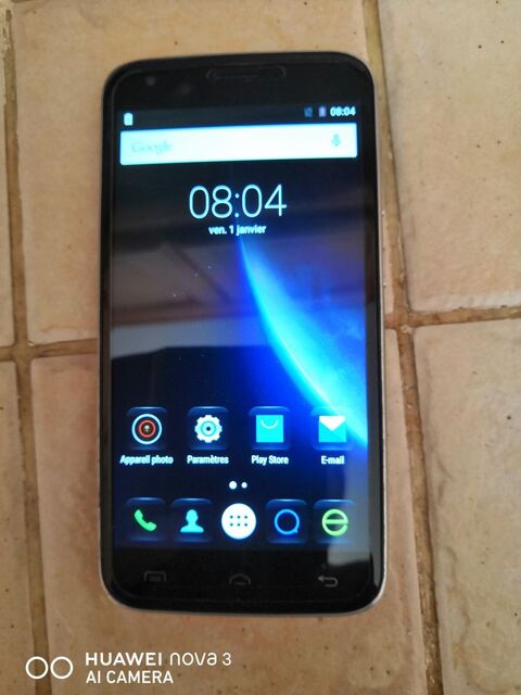SMARTPHONE ÉTAT NEUF -5.0  (pouces) (5PRO) 60 Castelnau-le-Lez (34)