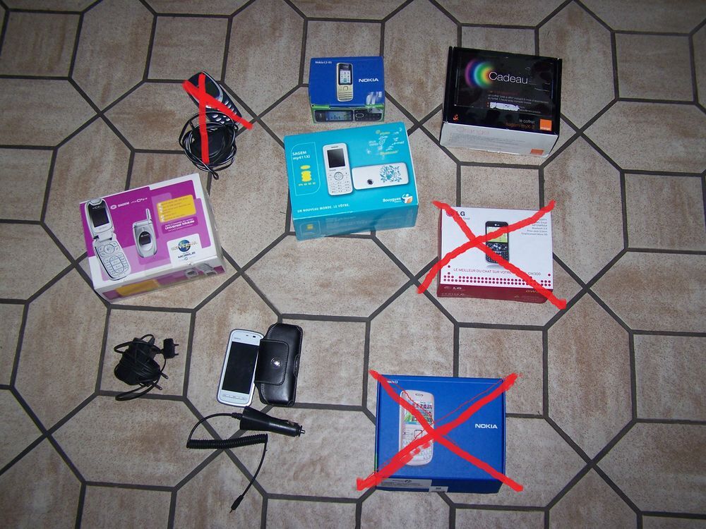 Lot de t&eacute;l&eacute;phones portable Téléphones et tablettes