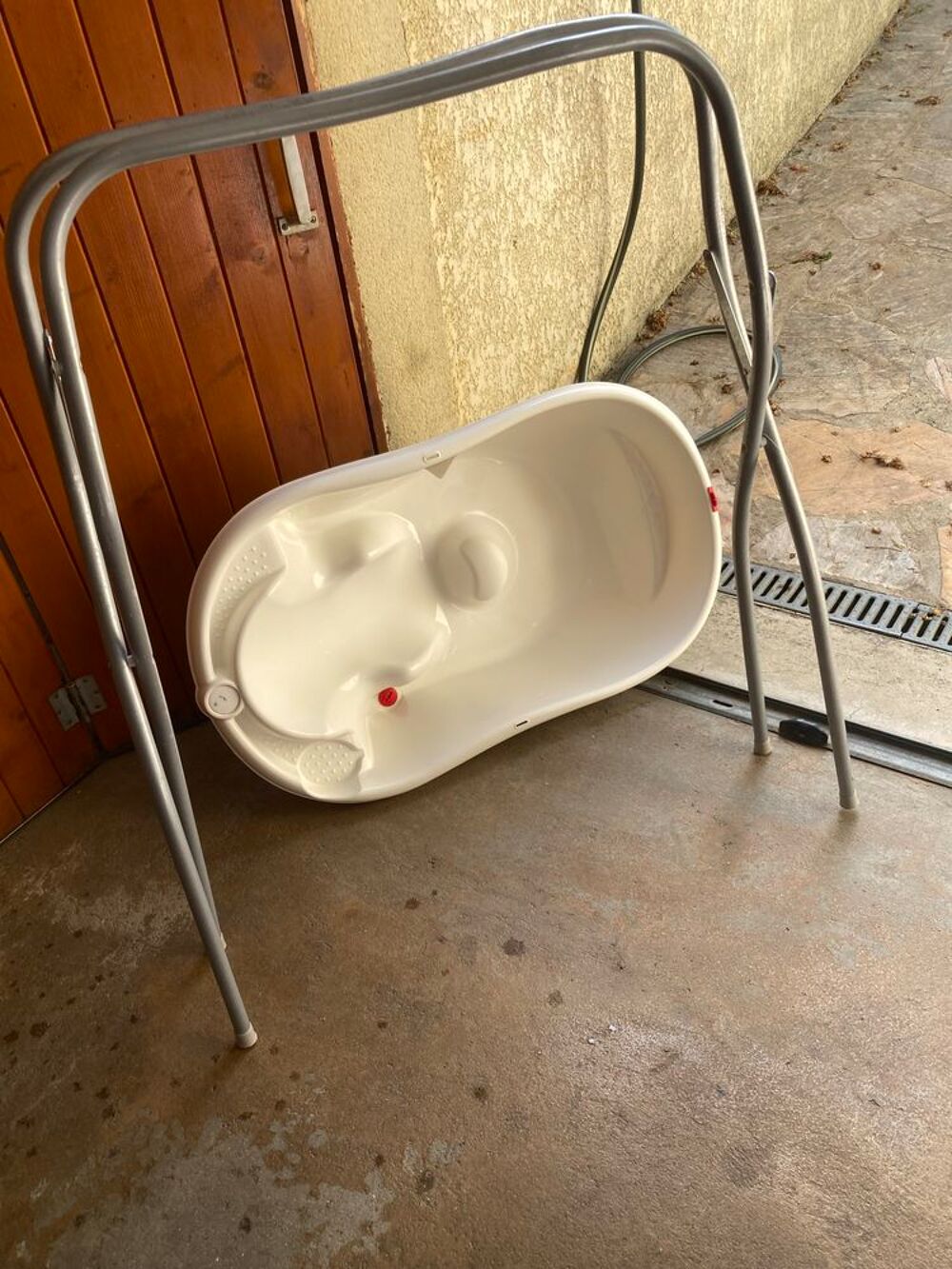Baignoire b&eacute;b&eacute; avec support Mobilier enfants