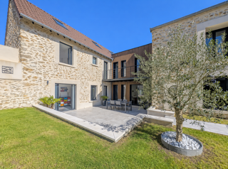  Maison � vendre 6 pi�ces 210 m�