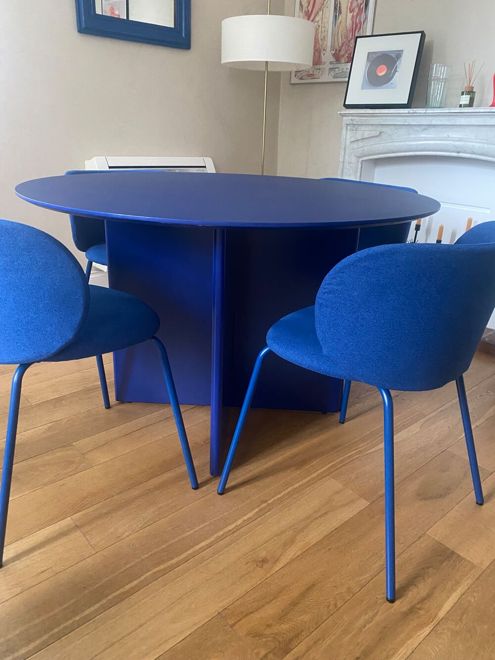 Table de salle &agrave; manger Meubles