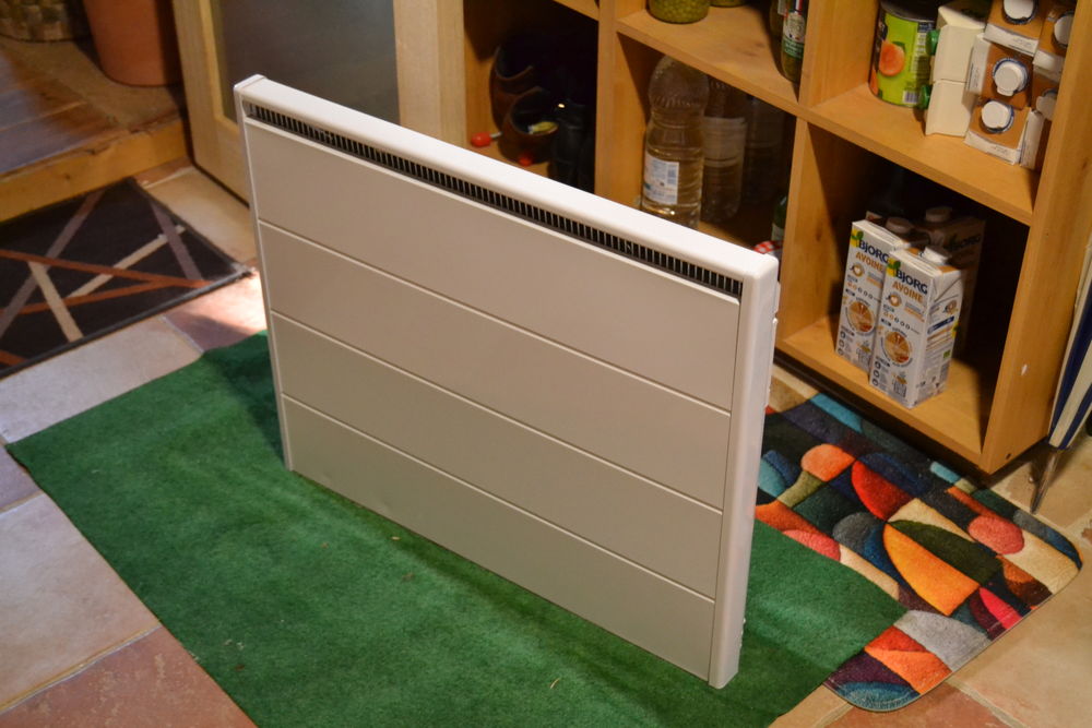 Radiateur en fonte active comme neuf 1000Watts Electroménager