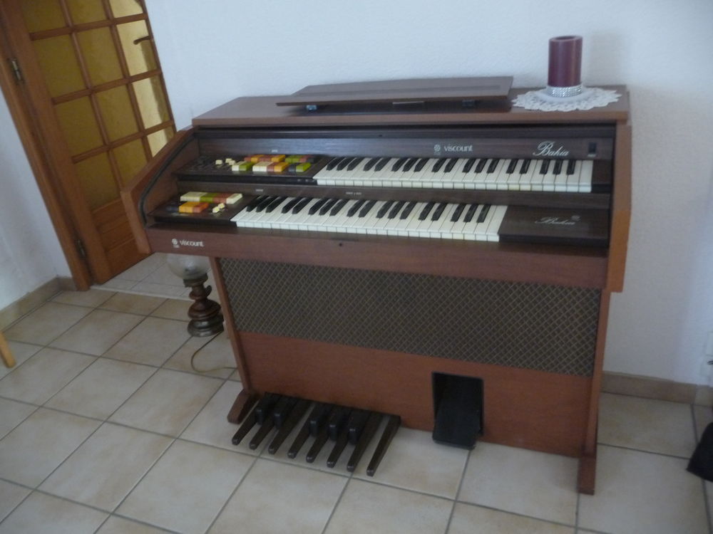 orgue &eacute;lectronique Instruments de musique