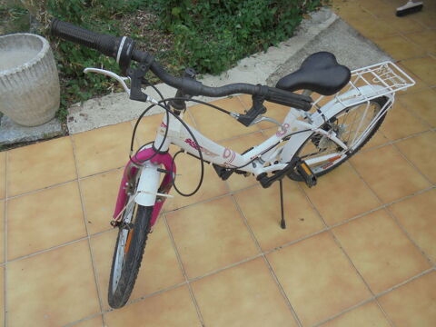VELO ENFANTS ET VELO DAME MAUVE 80E Aiguefonde (81)