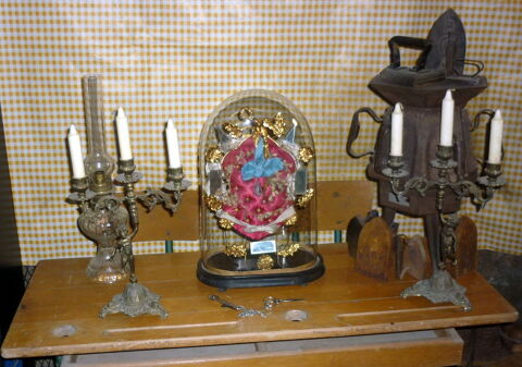 Ancien Globe de Marie en trs bon tat, 5 miroirs,  110 Vergze (30)