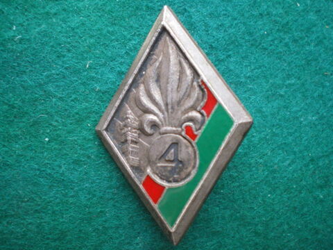 Insigne colonial - 4° REI. Régiment Etranger d'Infanterie. 10 Caen (14)