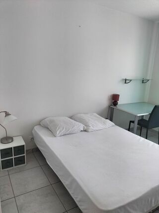  Appartement à louer 2 pièces 43 m² Albi