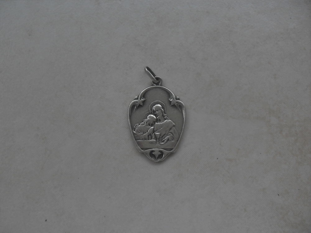 M&eacute;daille ST Christophe Bijoux et montres