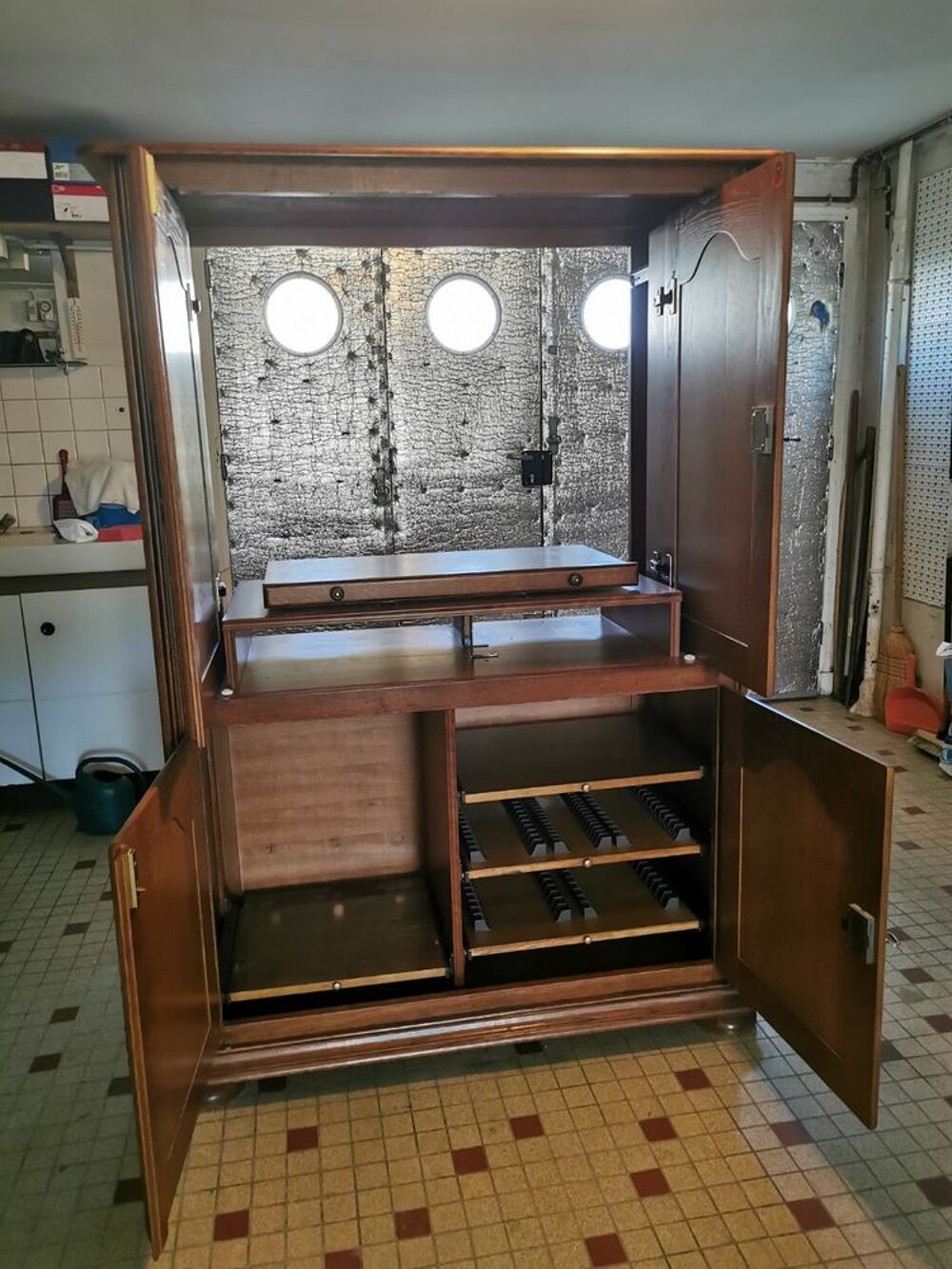 Meuble t&eacute;l&eacute;vision et Hi-Fi en ch&ecirc;ne Meubles