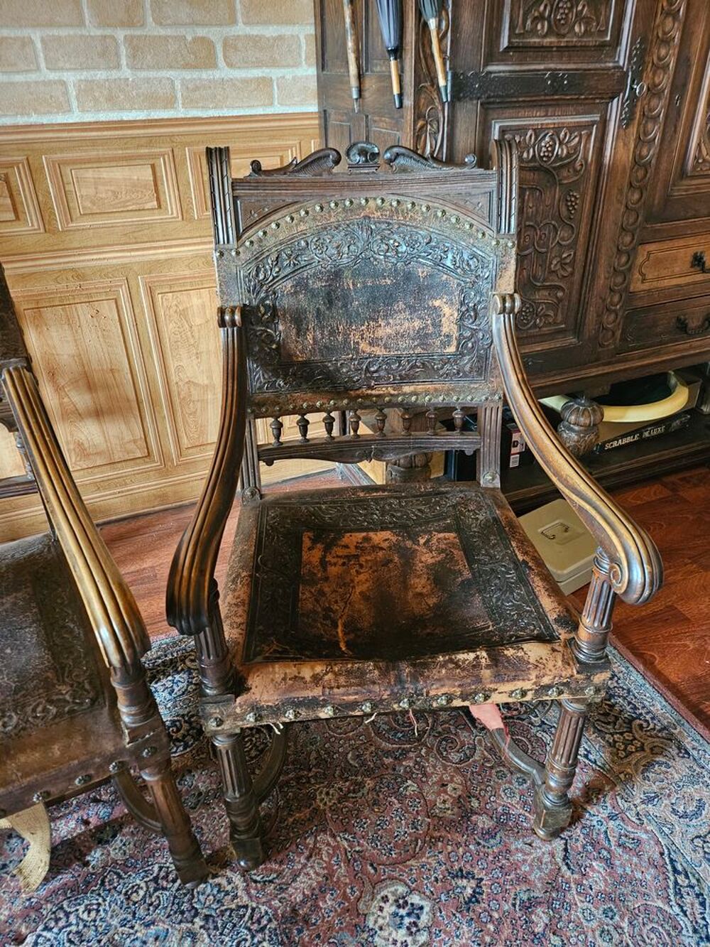 Fauteuils style henry II
Meubles