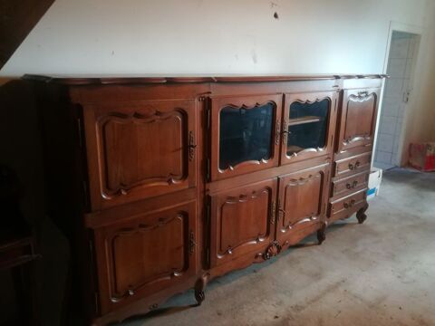 SALLE A MANGER EN CHENE AVEC BUFFET, TABLE ET 6 CHAISES
350 Saint-Mloir-des-Ondes (35)