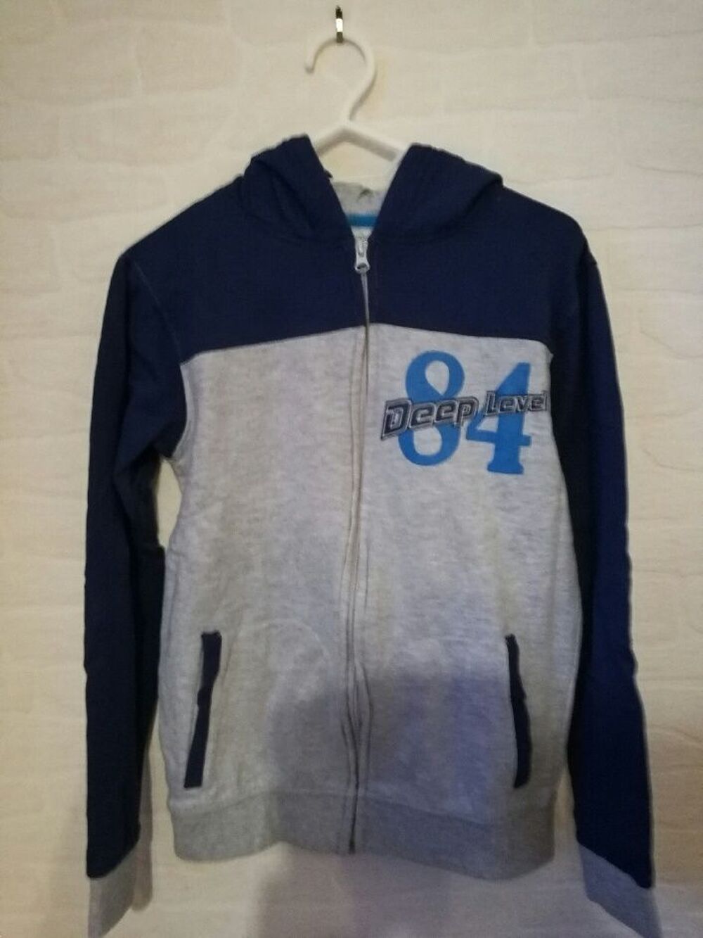 veste sweat bleu marque U taille 14 ans Vêtements enfants