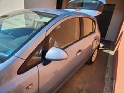 Corsa 1.2 - 85 ch Twinport Graphite 2014 occasion 56520 Guidel