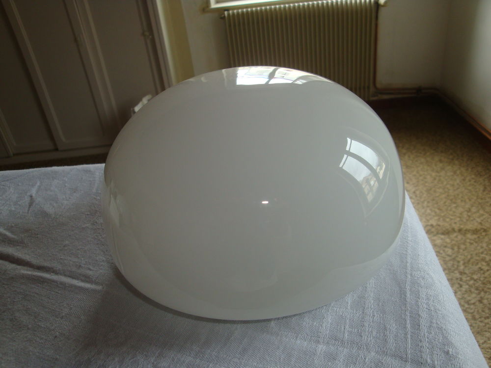  plusieurs lustres vintage
Electroménager