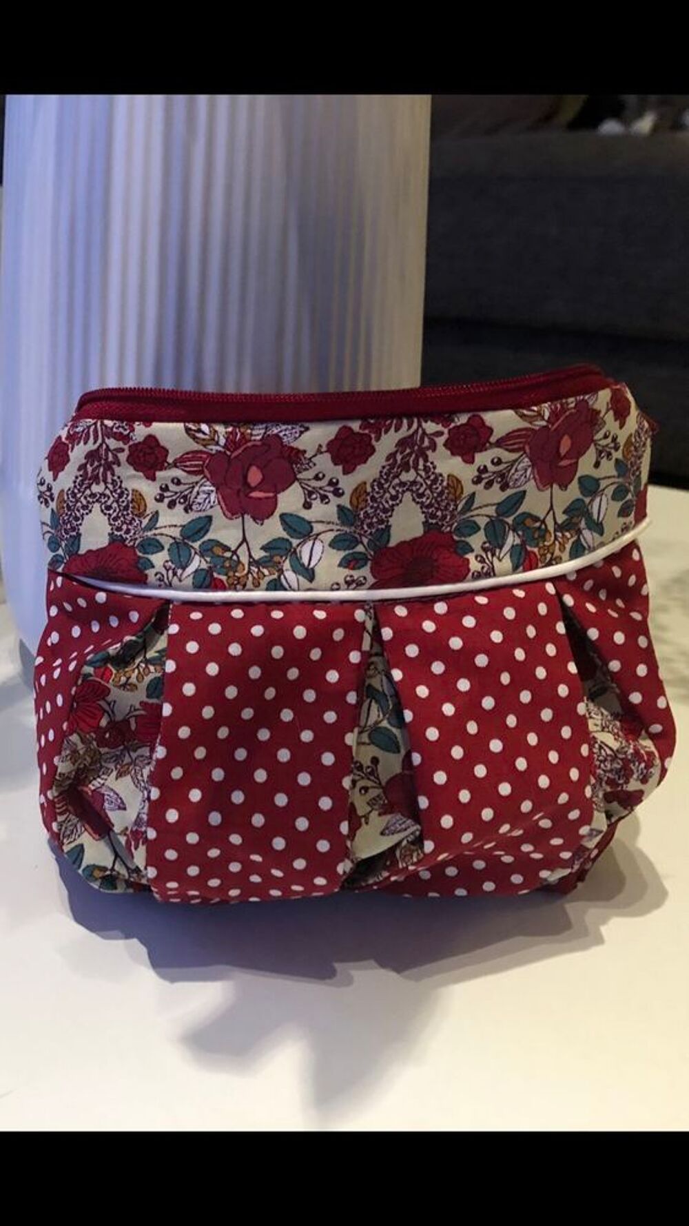 sac de plage et pochettes Vêtements